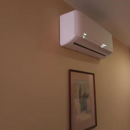 Apartmán Velky V Rodinnom Dvojdome, Free Parking